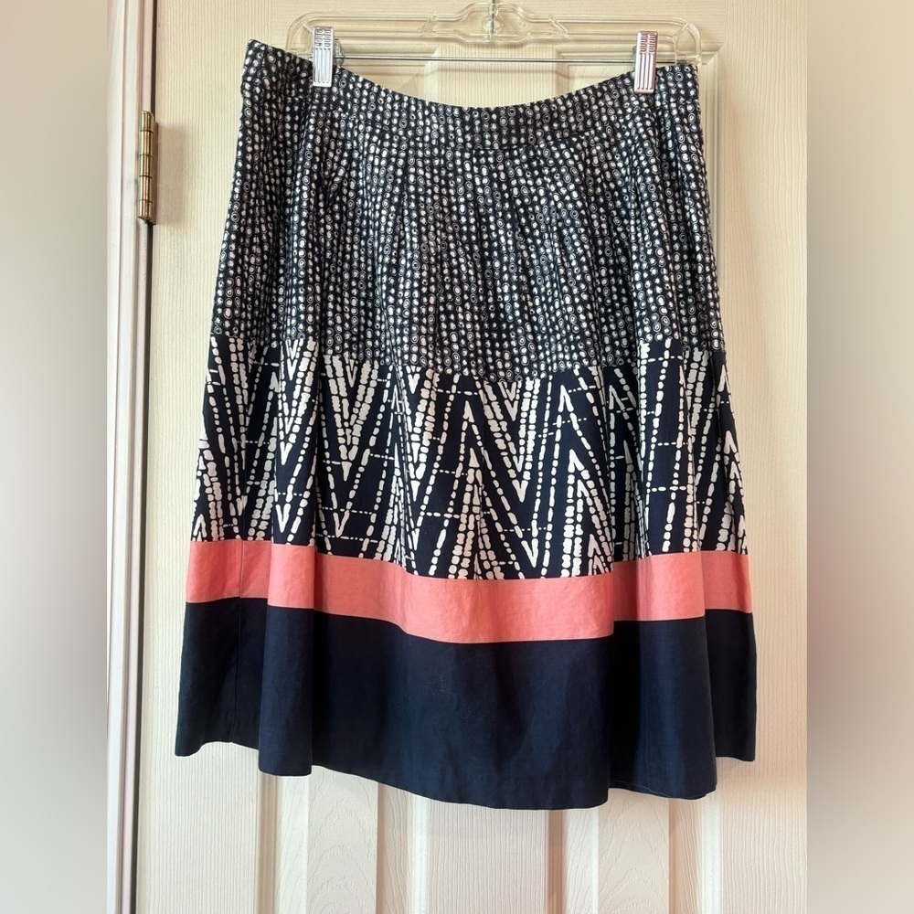 George Skirt Navy, Ivory, Coral Border Print Sewn Down Pleated Invis Zip Sz 10